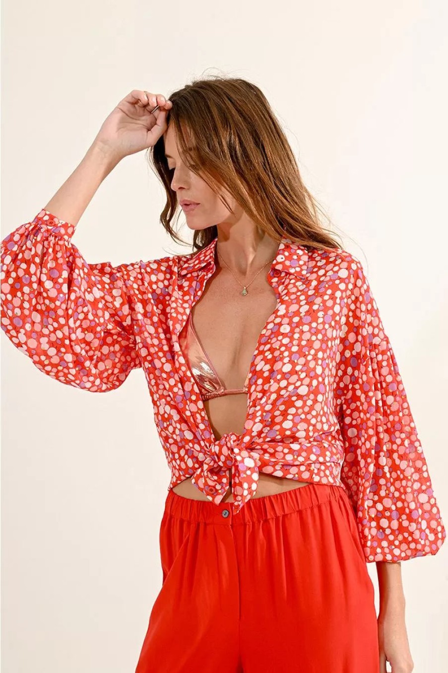 Online Molly Bracken Molly Bracken Spot Balloon Sleeve Shirt | Womens Relaxed Fit Shirts Red