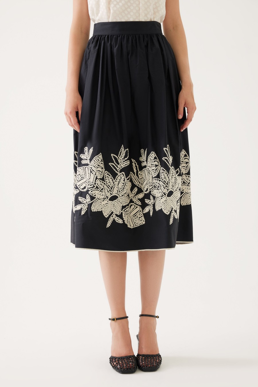 Clearance Exquise Exquise Floral Midi Skirt | Black & Cream Embroidery | Ribbon Rouge Black/Cream