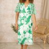 New Hope & Ivy Hope & Ivy Nellie /White Floral Print V Neck Midi Dress | Ireland Green